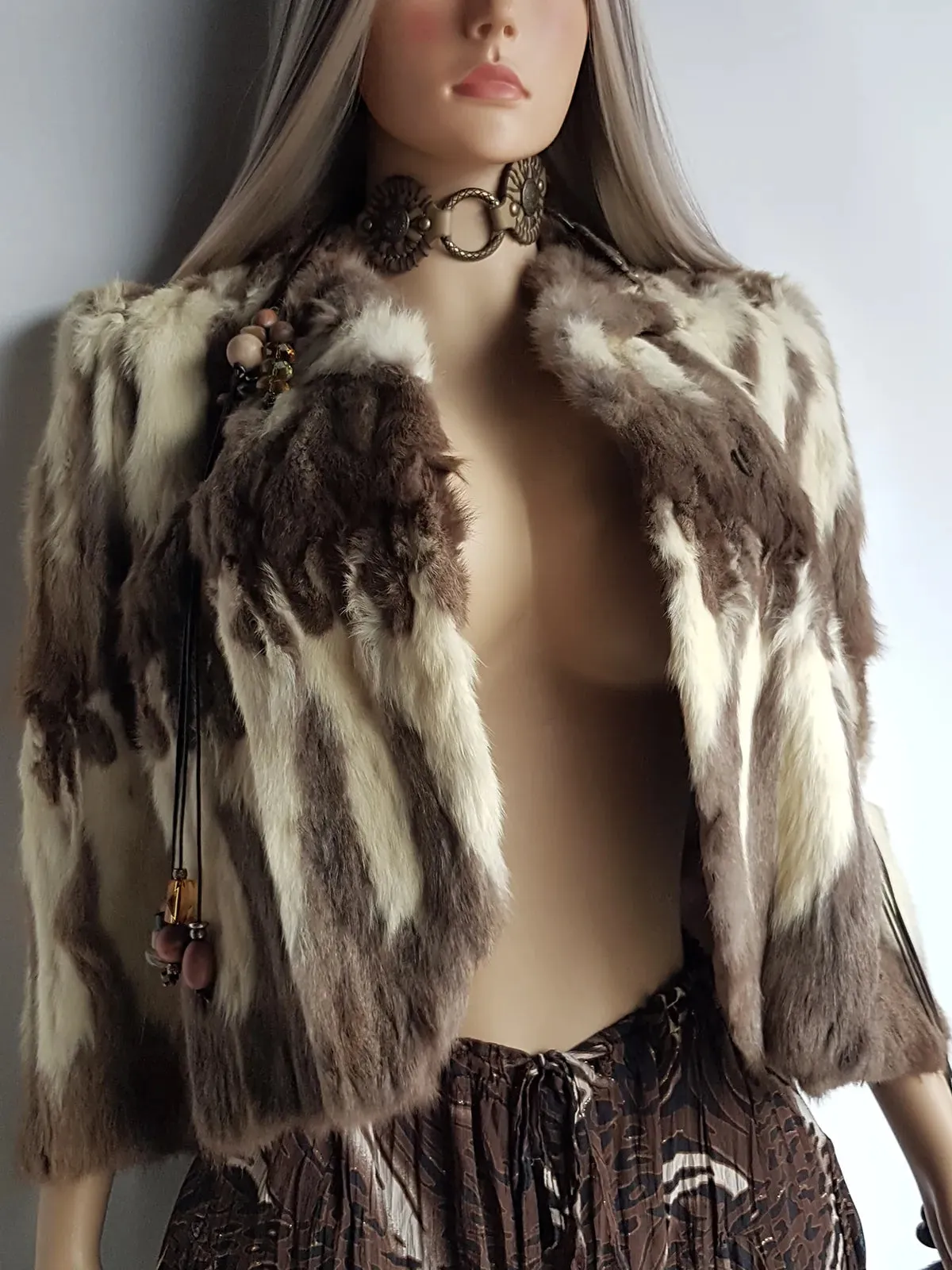 1920s Antique Ermine Cape - Beautiful Structual Shoulders & Draped Front - Fully Lined - Clasp Closure