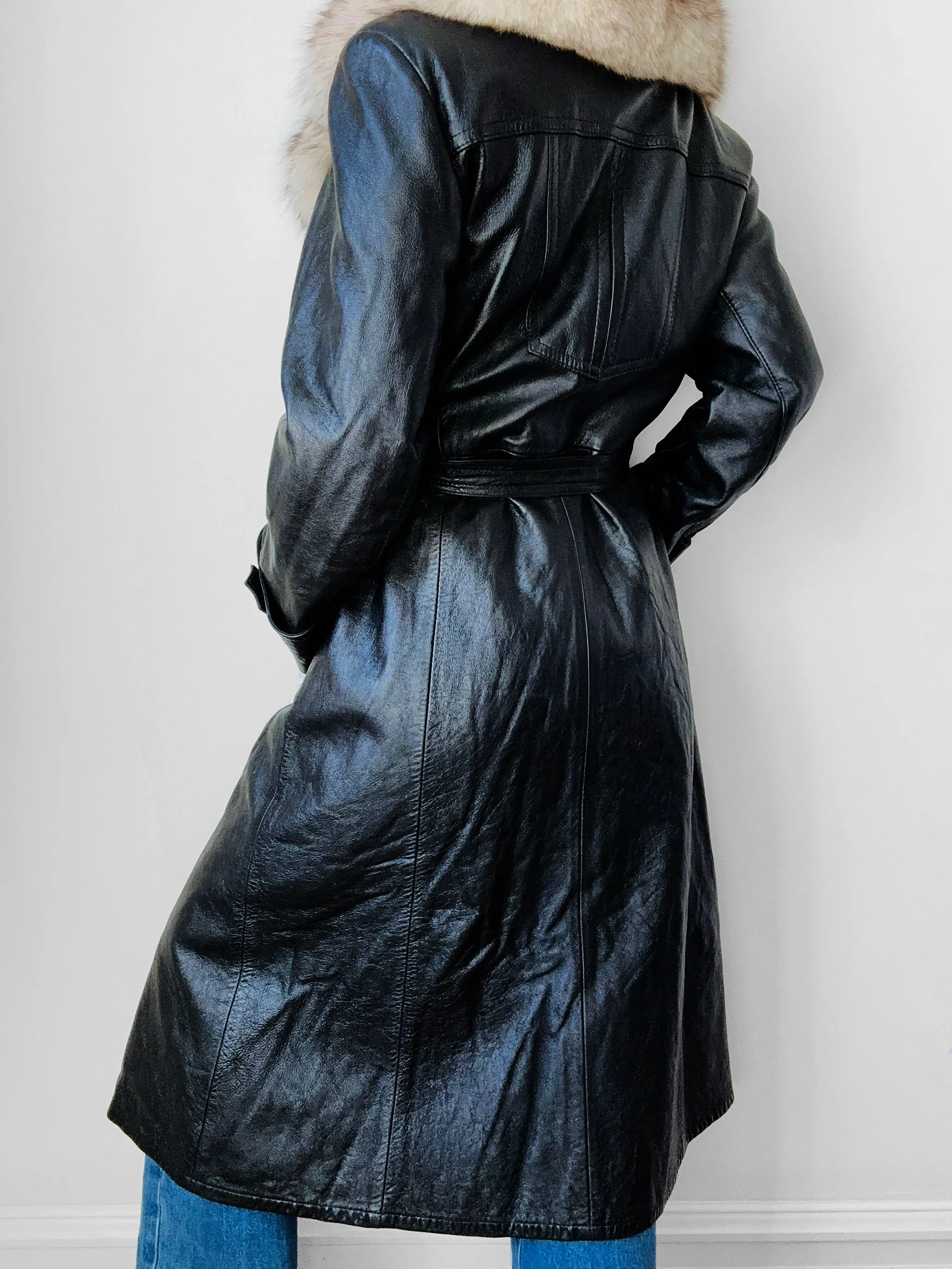 1970s Black High Quality Leather Long Belted Quilted Lining Fur Collar Coat - S/M