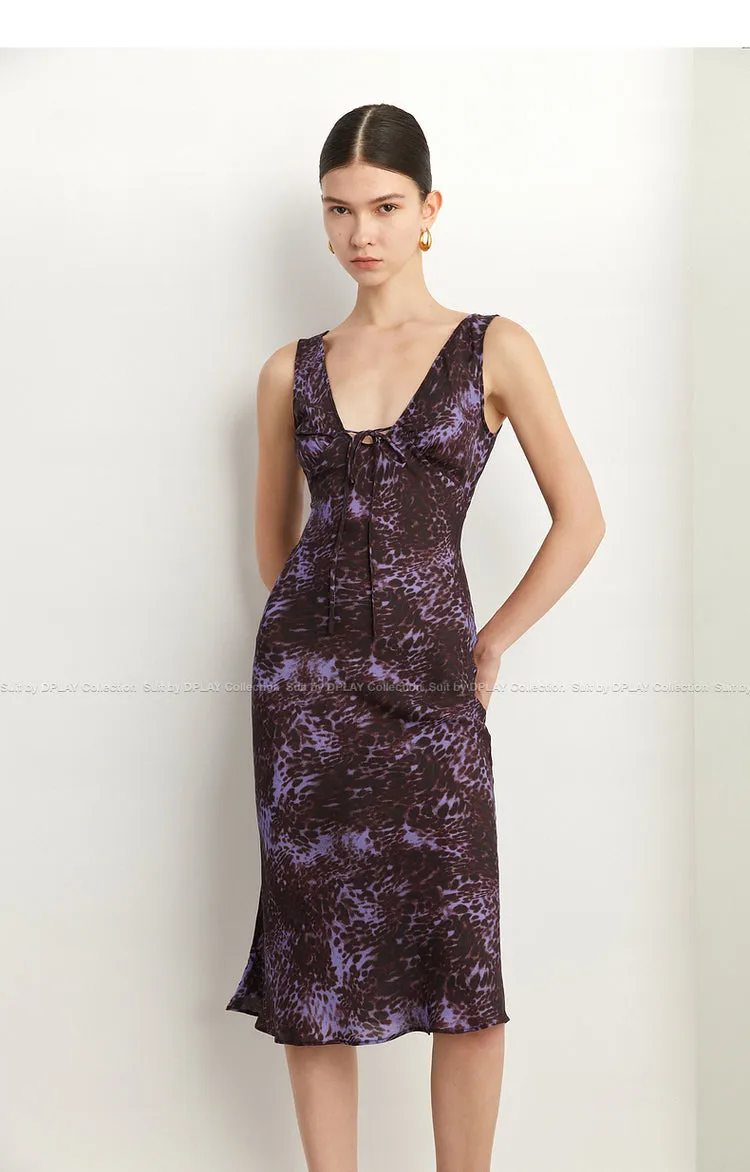 Black Label French holiday Style Purple V Neck Lacetic Sleeveless Dress - Osiiy