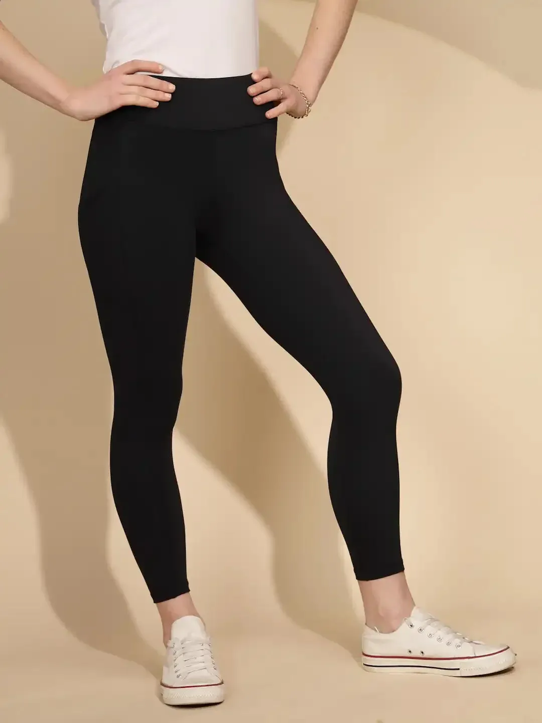 Black Polycotton Skinny Fit Legging For Women