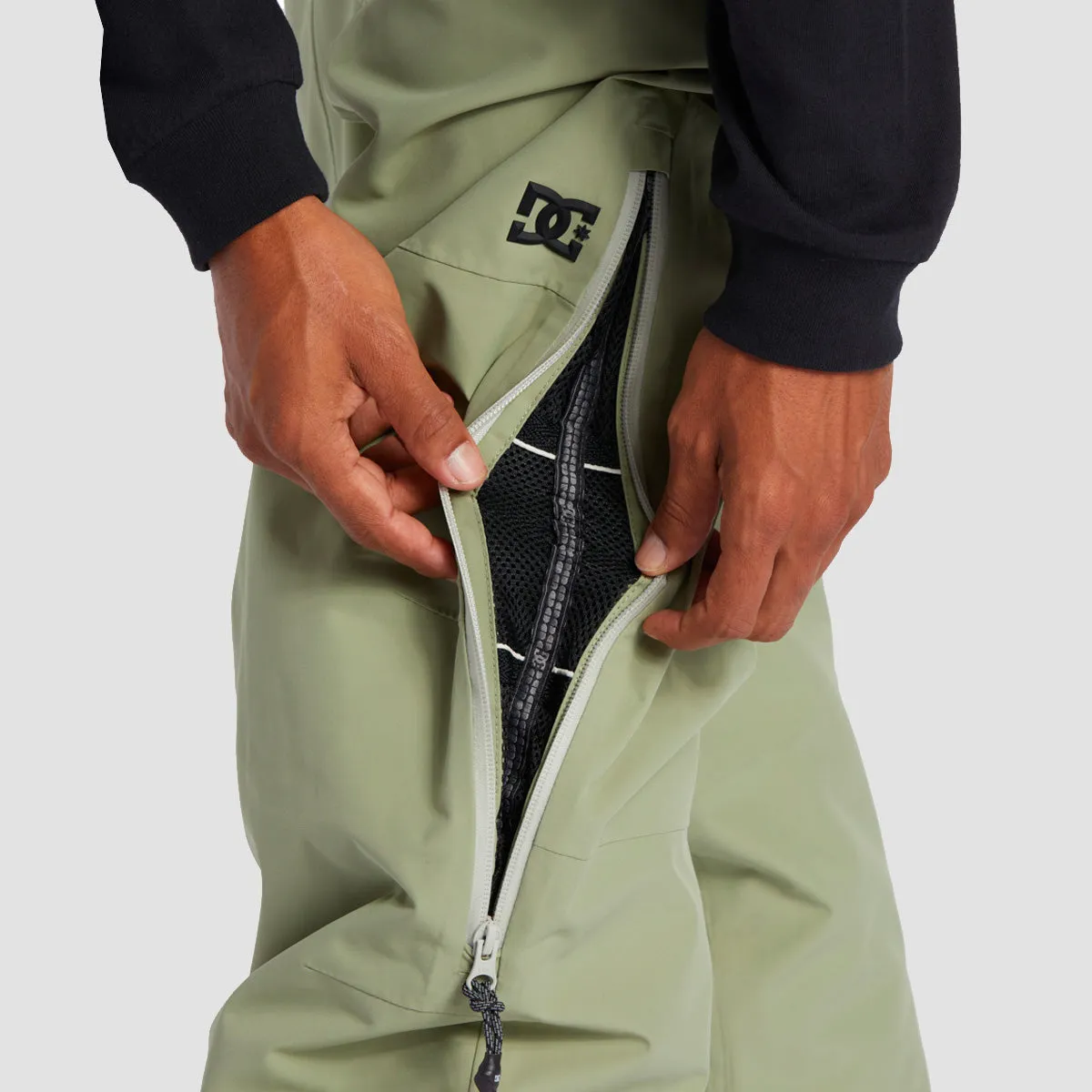 DC Squadron 30K Snow Pants Oil Green