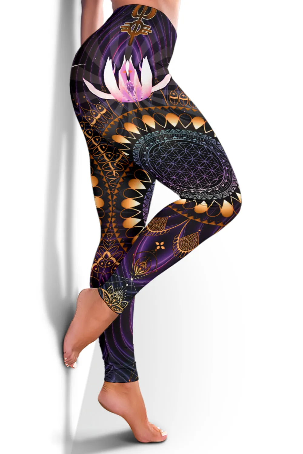 Humming || Leggings by Cosmic Shiva