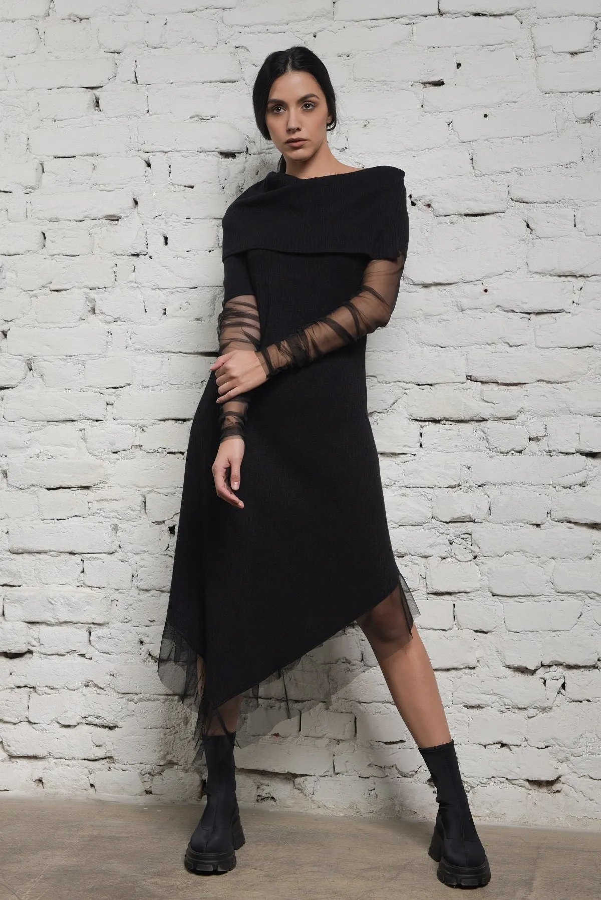 Knitted Black Dress With Tulle Sleeves