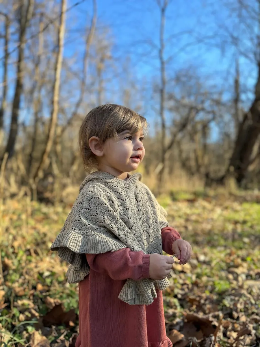 Loveday Oatmeal Cable Poncho Cape