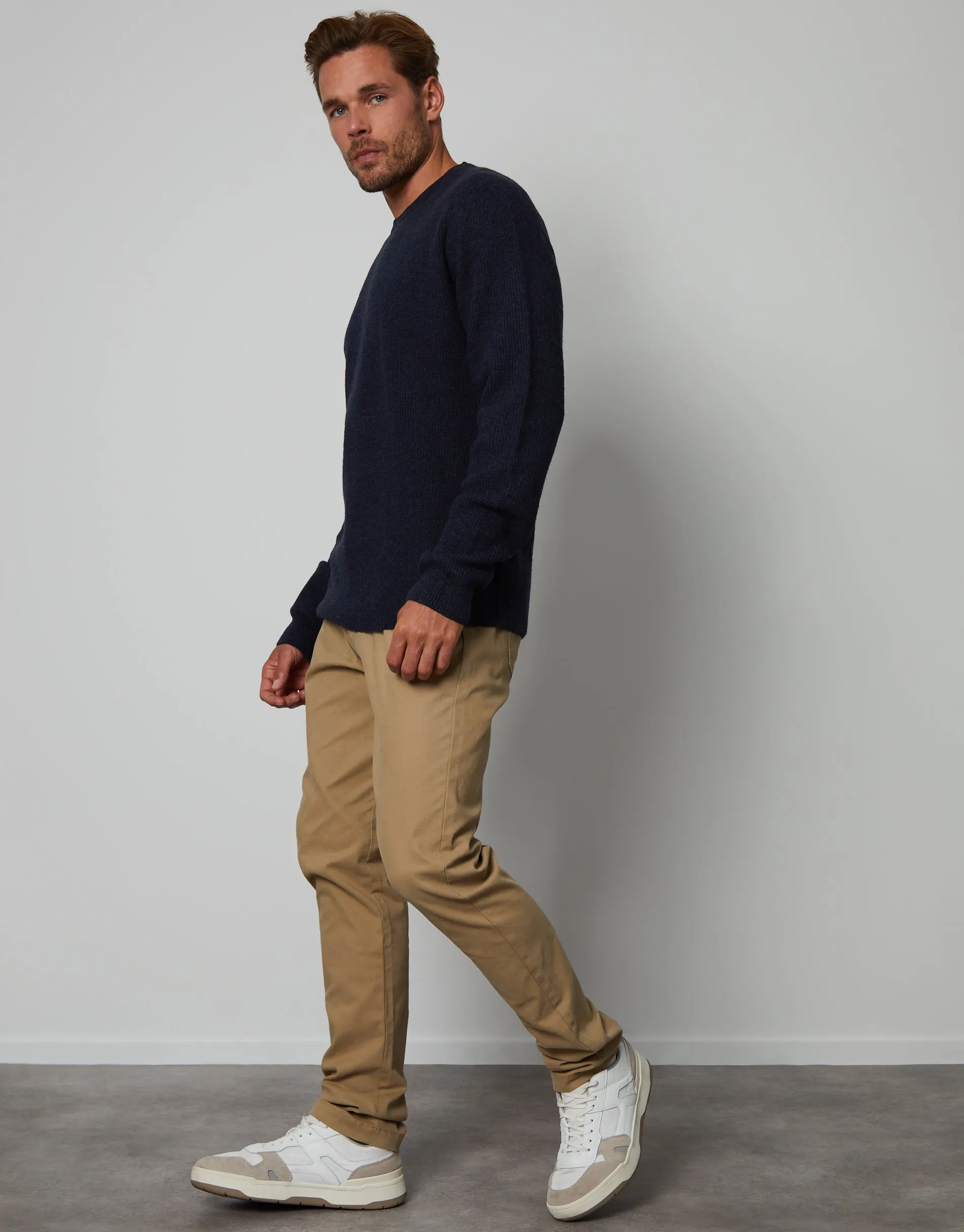 Men's Navy Knitted Crew Neck Jumper