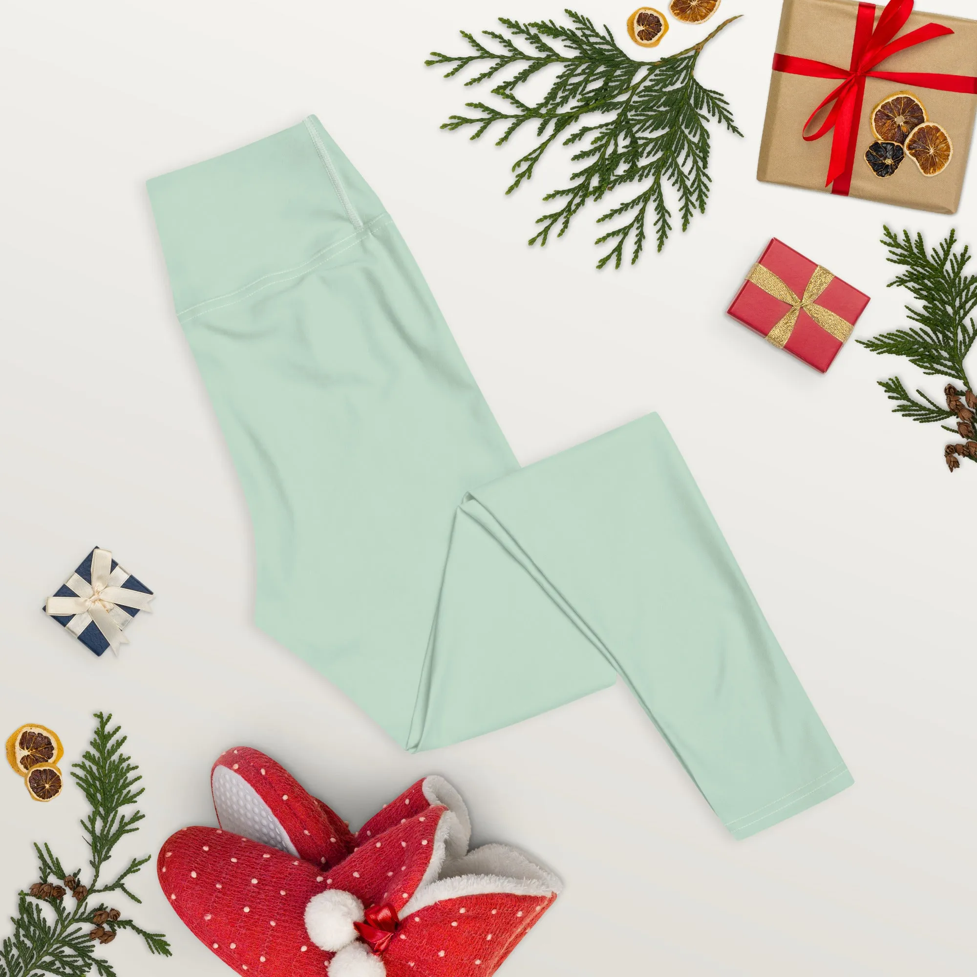 Modern Classic: Women's Solid Color Yoga Pants - Surf Crest