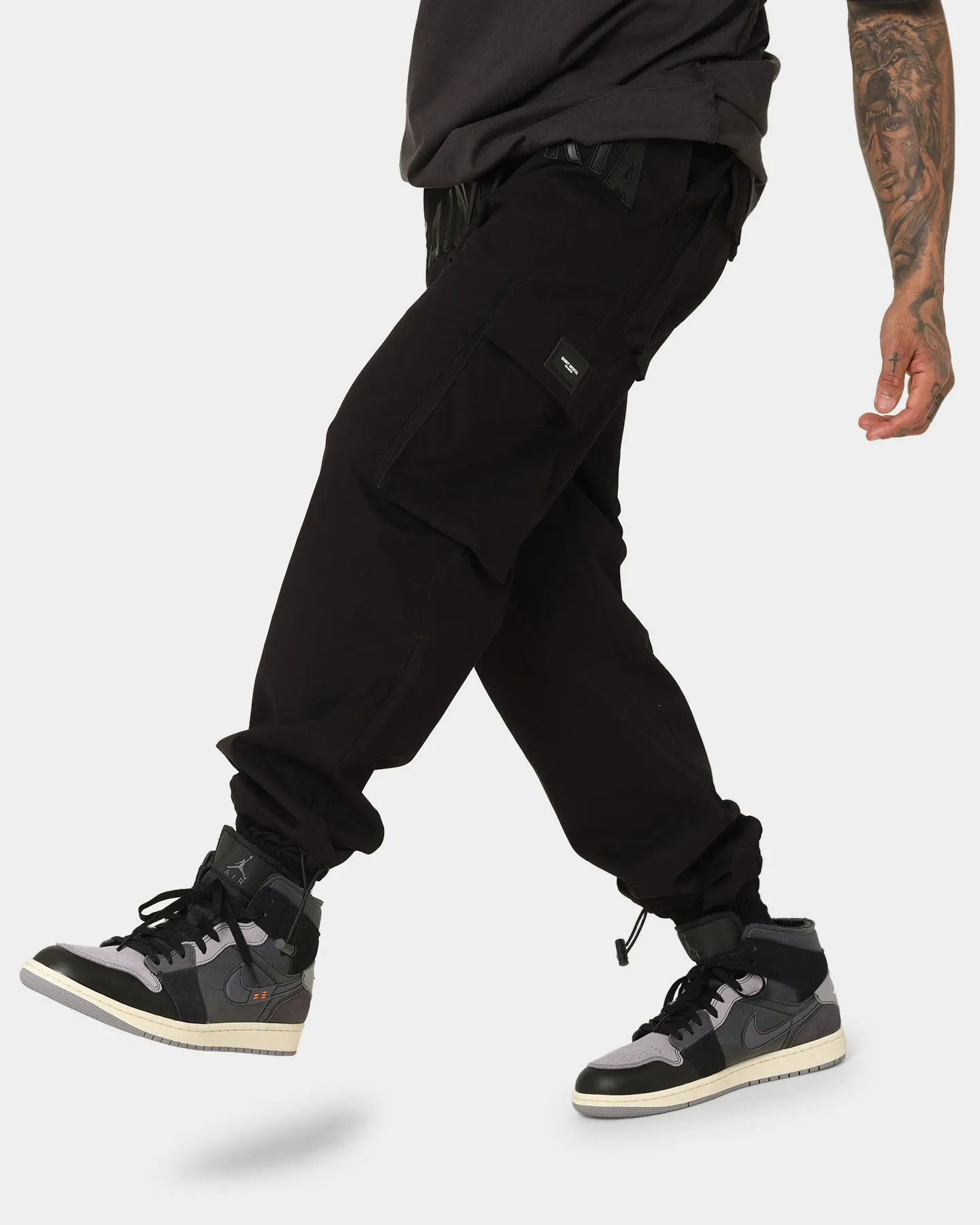 Saint Morta Kingdom Military Joggers Black