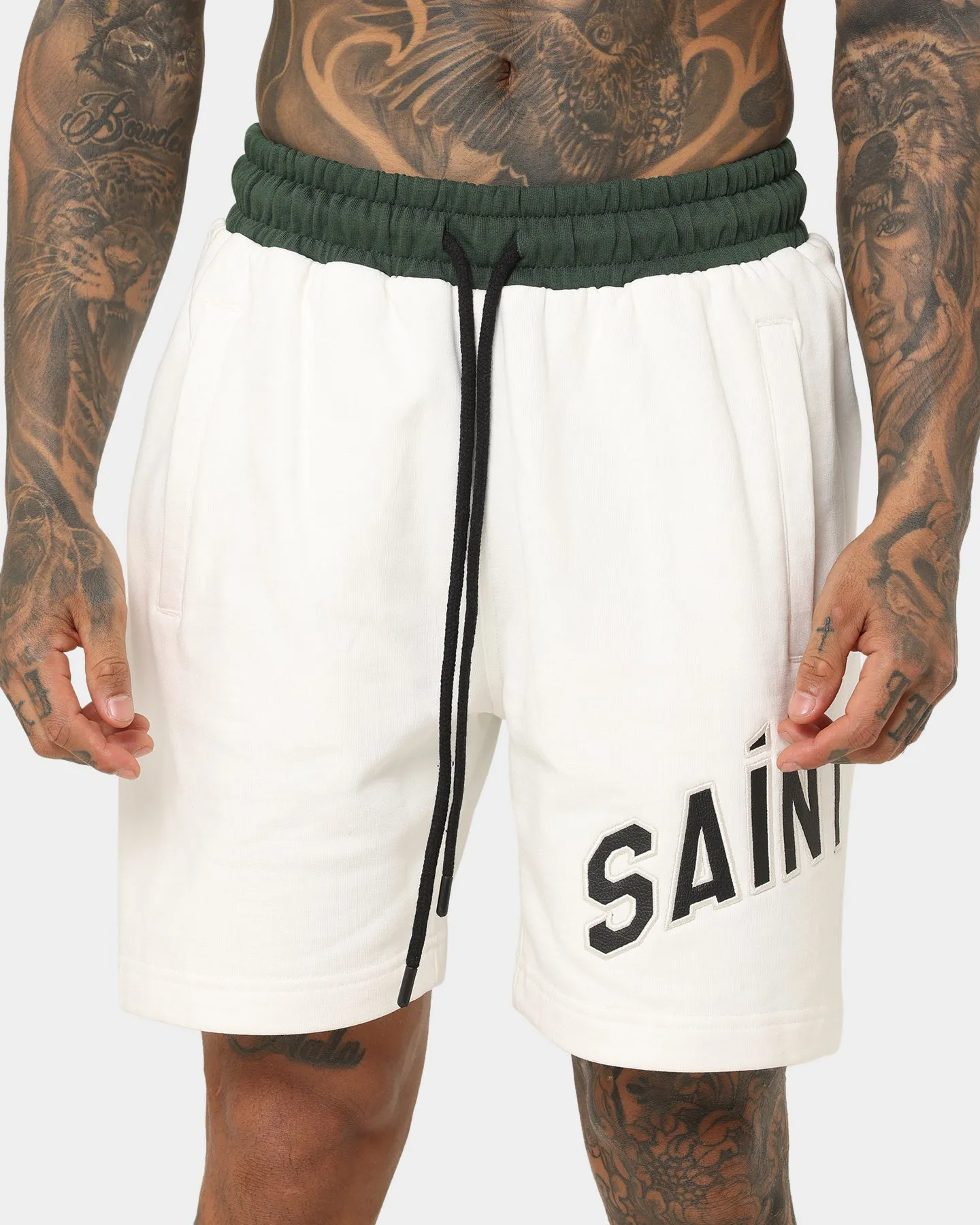 Saint Morta Kingdom Sweat Shorts Off White/Green