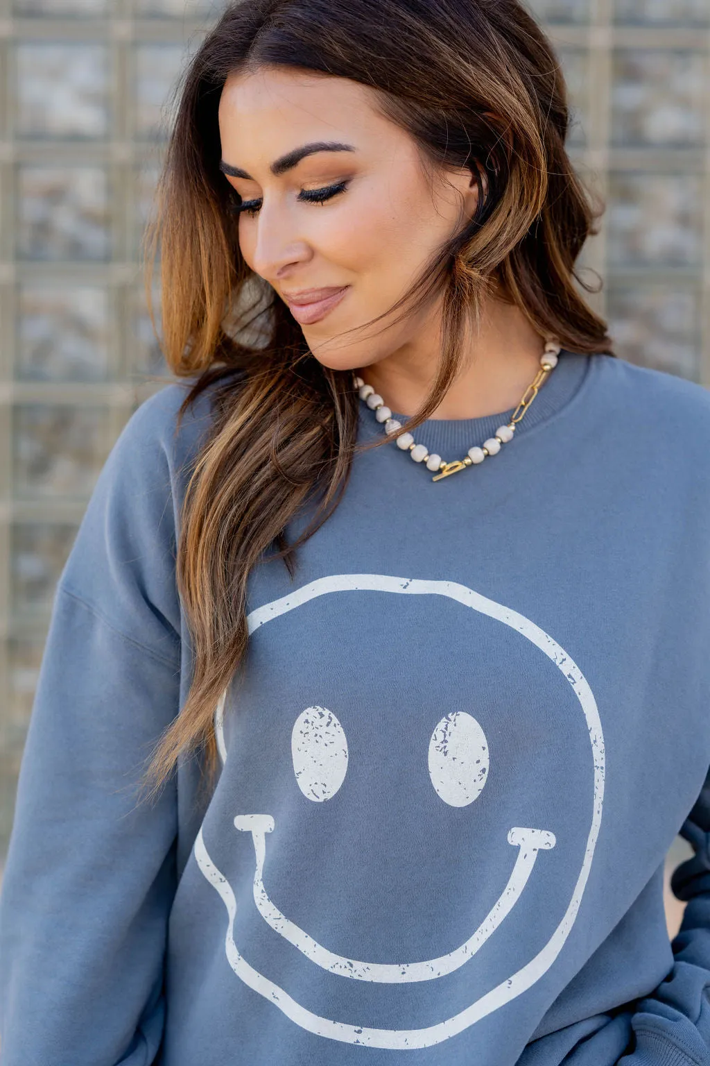 Vintage Smiley Face Graphic Crewneck