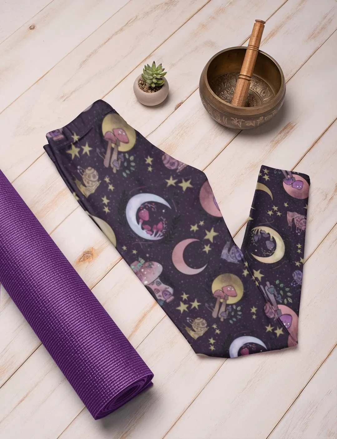 Witchy Shrooms - High-quality Handcrafted Vibrant Leggings