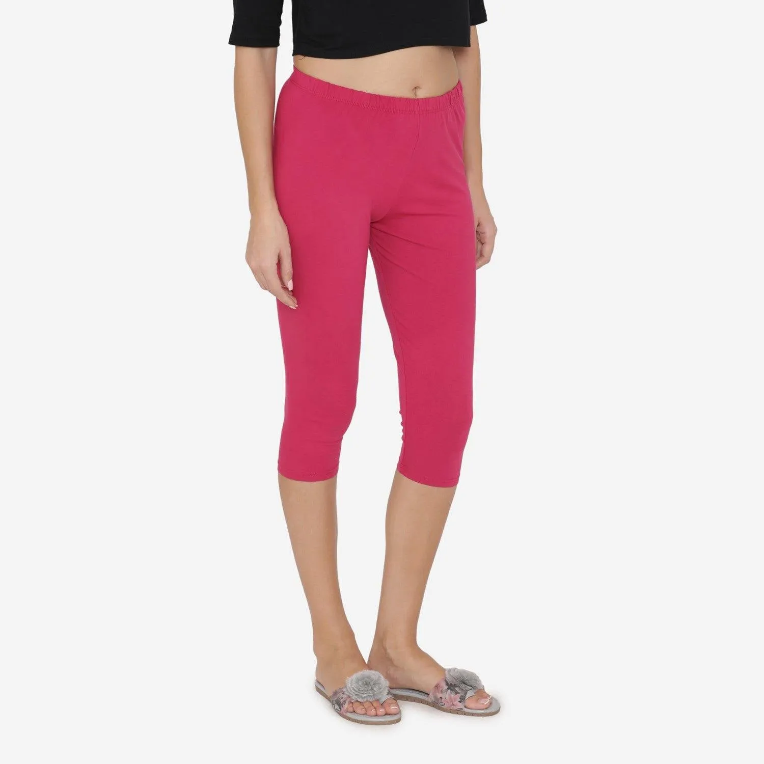 Women's Comfy Classy Capri Leggings - Fuchsia